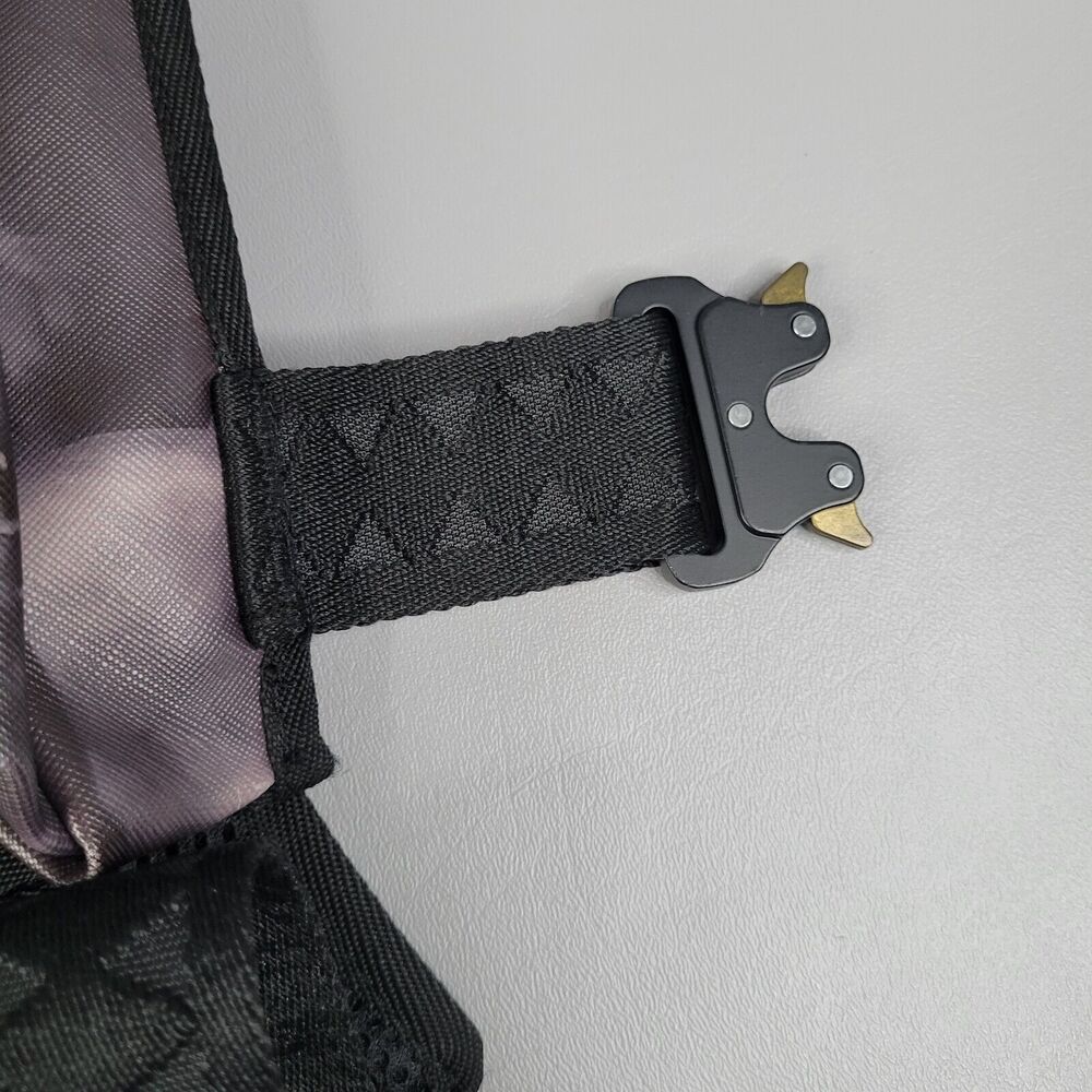 Sprayground Black and Gray Bulldog Backpack - Picture 4 of 16
